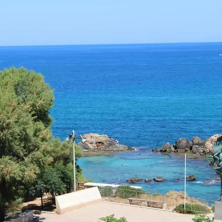 Apartment Luxurious With Sea View!